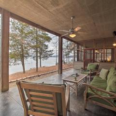 Family and Fisherman Friendly Home on Beaver Lake!