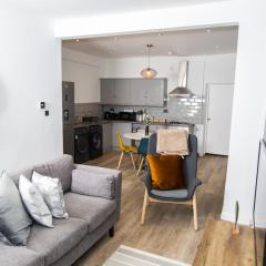 The Kensington House - Contemporary Accommodation in Nottingham