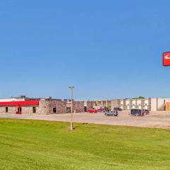 Econo Lodge Inn & Suites Brookings