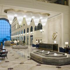The Hotel Galleria Jeddah, Curio Collection by Hilton