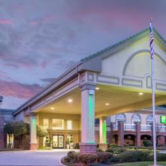 Holiday Inn Auburn by IHG