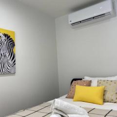 10A Brunswick Living Studio Close to APT and CBD Free Wifi Tram at Doorstep