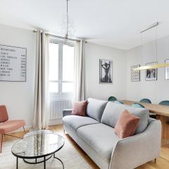 Pick A Flat's Apartment in Parc Monceau - Rue de Naples