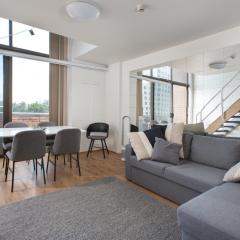 S203S - The Loft by Darling Harbour