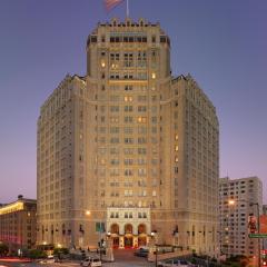 인터컨티넨탈 마크 홉킨스 샌프란시스코(InterContinental Mark Hopkins San Francisco, an IHG Hotel)