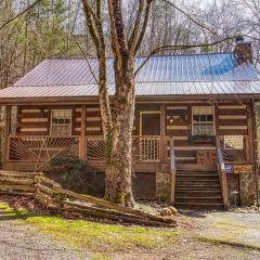 Bear End - Relax in Hot Tub, Specials, FREE Area Attraction Tickets!!!