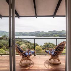 Kingfisher's Perch - Takamatua Holiday Home