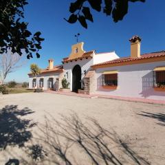 Cortijo Las Manoteras