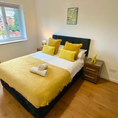 Convenient Manchester city centre 3BD with free parking