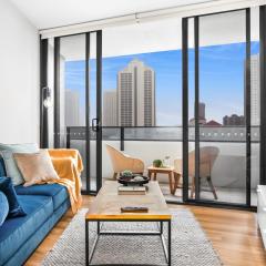 Ocean View 2-Bed with Pool, Sauna, Gym and BBQ