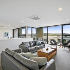 Stunning Main Beach Location- Anglesea