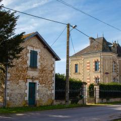 3 Quartier de la Gare Charroux (Gite)