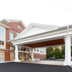 Holiday Inn Express & Suites - Sturbridge, an IHG Hotel