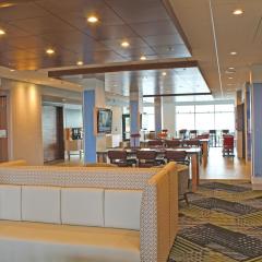 Holiday Inn Express & Suites - St. Louis South - I-55 by IHG
