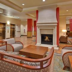 Holiday Inn & Suites Bakersfield, an IHG Hotel