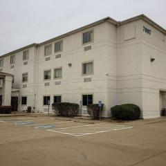 Motel 6-Woodway, TX