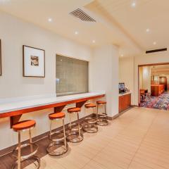 Holiday Inn Express Hotel & Suites Fisherman's Wharf by IHG