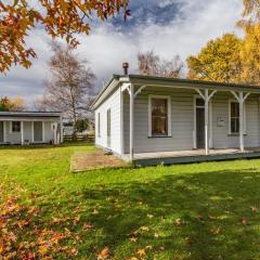 Kaha Cottage - Rangataua Holiday Home