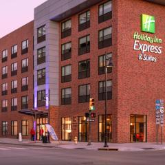 Holiday Inn Express & Suites - Tulsa Downtown - Arts District, an IHG Hotel