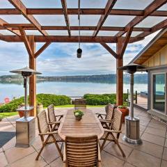 Similk Bay Retreat with Deck, Fire Pit and Hot Tub!