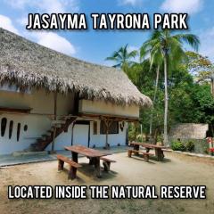 Hotel Jasayma dentro del Parque Tayrona