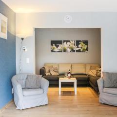 Lovely Apartment In Oostende With Wifi
