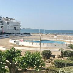 AS17378 - P4 Dans une résidence sur la plage avec vue mer et piscine