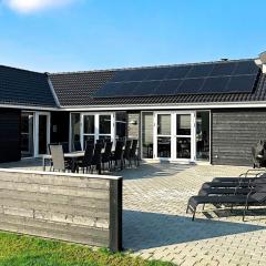 26 person holiday home in Grenaa