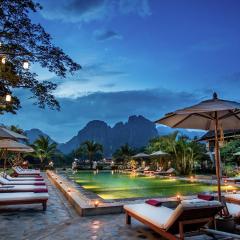 リバーサイド ブティック リゾート ヴァン ヴィエン（Riverside Boutique Resort, Vang Vieng）