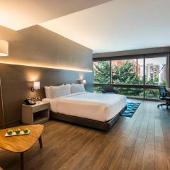 Holiday Inn Express Bogotá - Parque La 93 by IHG