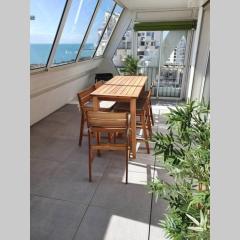 LE MARADIVA - P3 vue imprenable mer-garage - plages