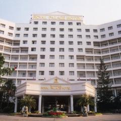 Royal Palace Hotel