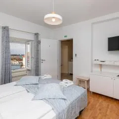 Apinelo