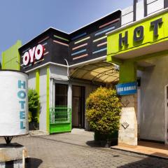 SUPER OYO 3024 Hotel Kebon Manis