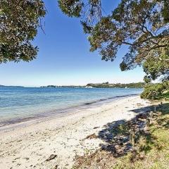 Beachside at Snells - Snells Beach Apartment