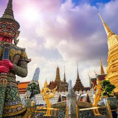 Holiday Inn Bangkok by IHG