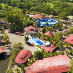Hotel y Parque Turístico Navar City
