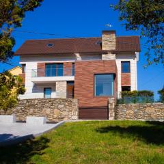 CASA FEITIÑA: vistas al mar, moderna y funcional