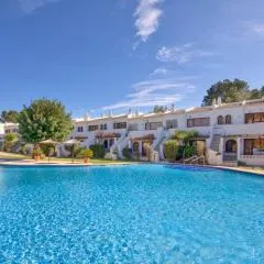 Apartment Los Lagos by Interhome