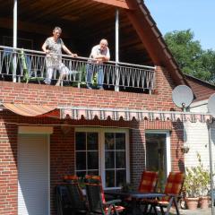 Ferienwohnung An der Eichenallee, 35200