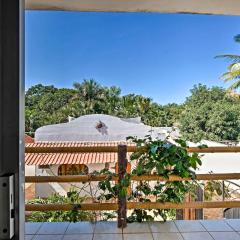 Sayulita Condo Walk to Beach, Plaza and Dining!