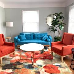 The Modern Stylish Gem Of Pontiac - 5 Min To GM