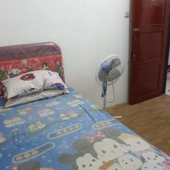 Homestay Mas Arjuna - Female Only