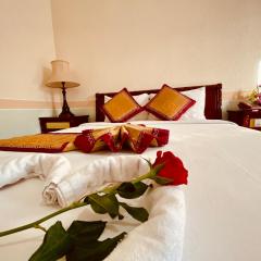 NINH KIEU 2 HOTEL