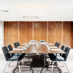Holiday Inn London Luton Airport by IHG