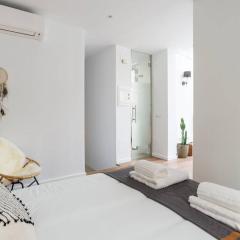 TGH/ Málaga center western style