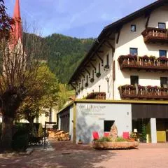 Historic Guesthouse BIRCHER B&B Apartments near Sterzing