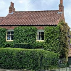 Country chic in unique English village