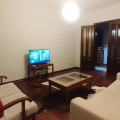 Charming 2-Bedroom Apartment in Heart of Kyiv