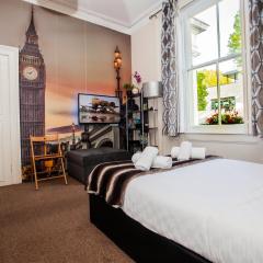 Pimlico Central London Suite near Victoria